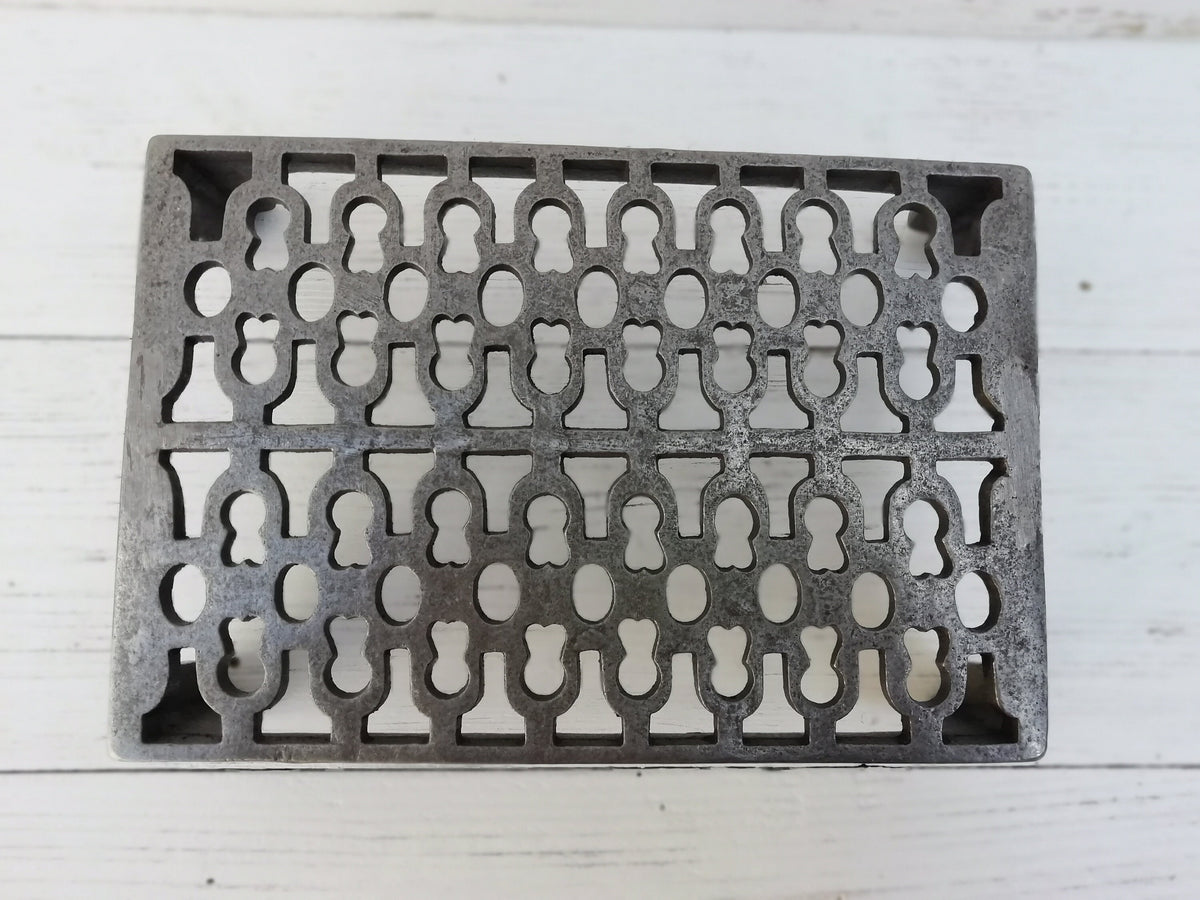 Cast Iron Air Brick/ Trivet stand Vent Victorian style, hot pot stand - 9'' x 6''