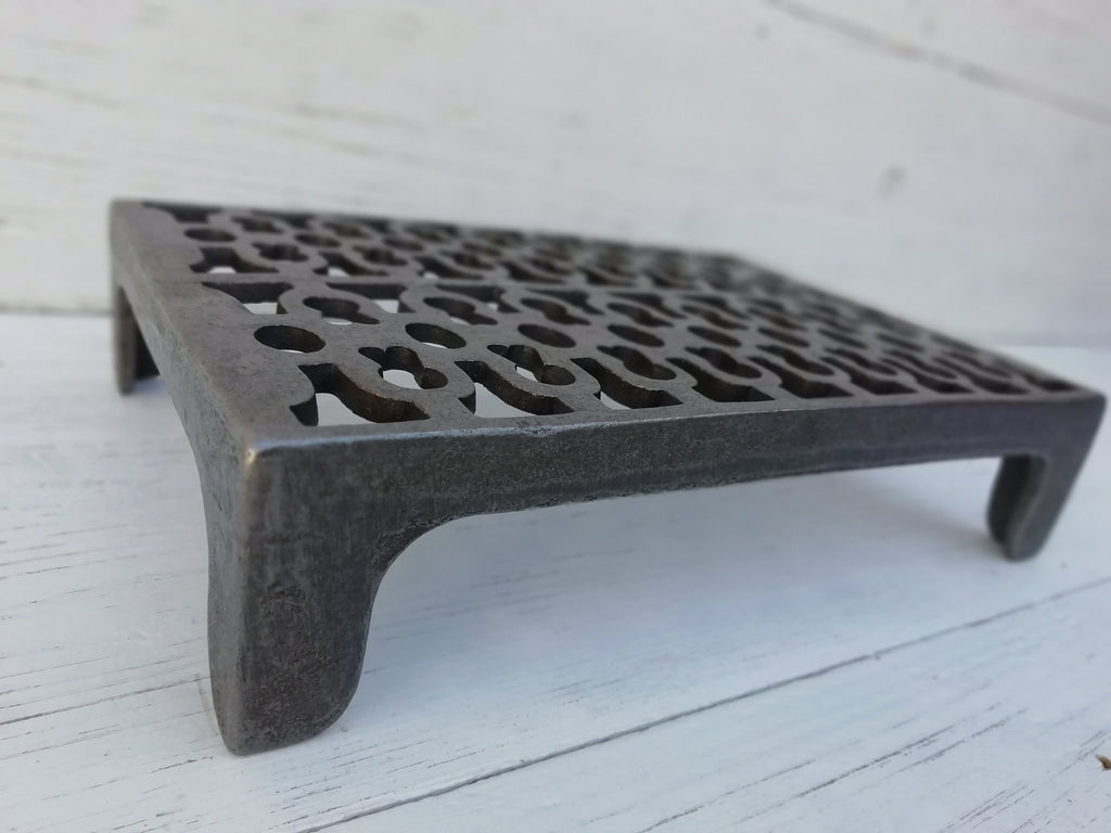 Cast Iron Air Brick/ Trivet stand Vent Victorian style, hot pot stand - 9'' x 6''