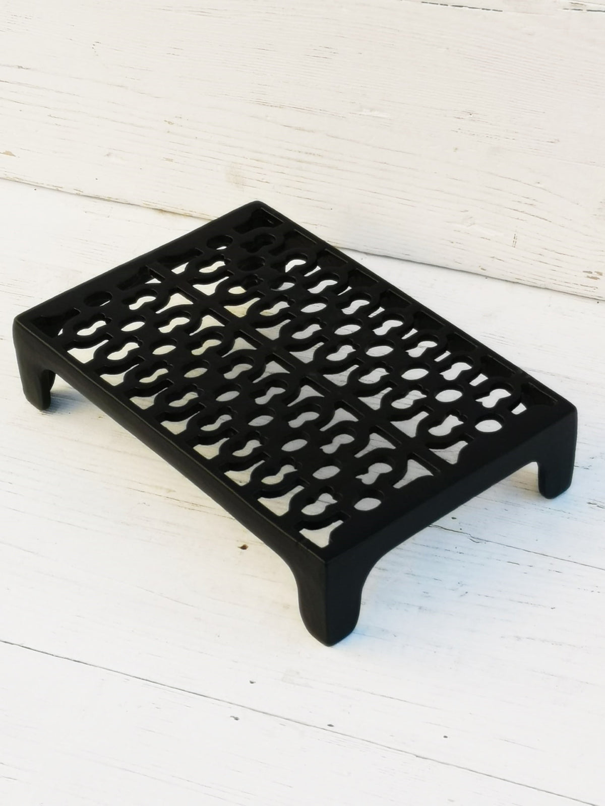 BLACK Cast Iron Air Brick/ Trivet stand Vent Victorian style, hot pot stand