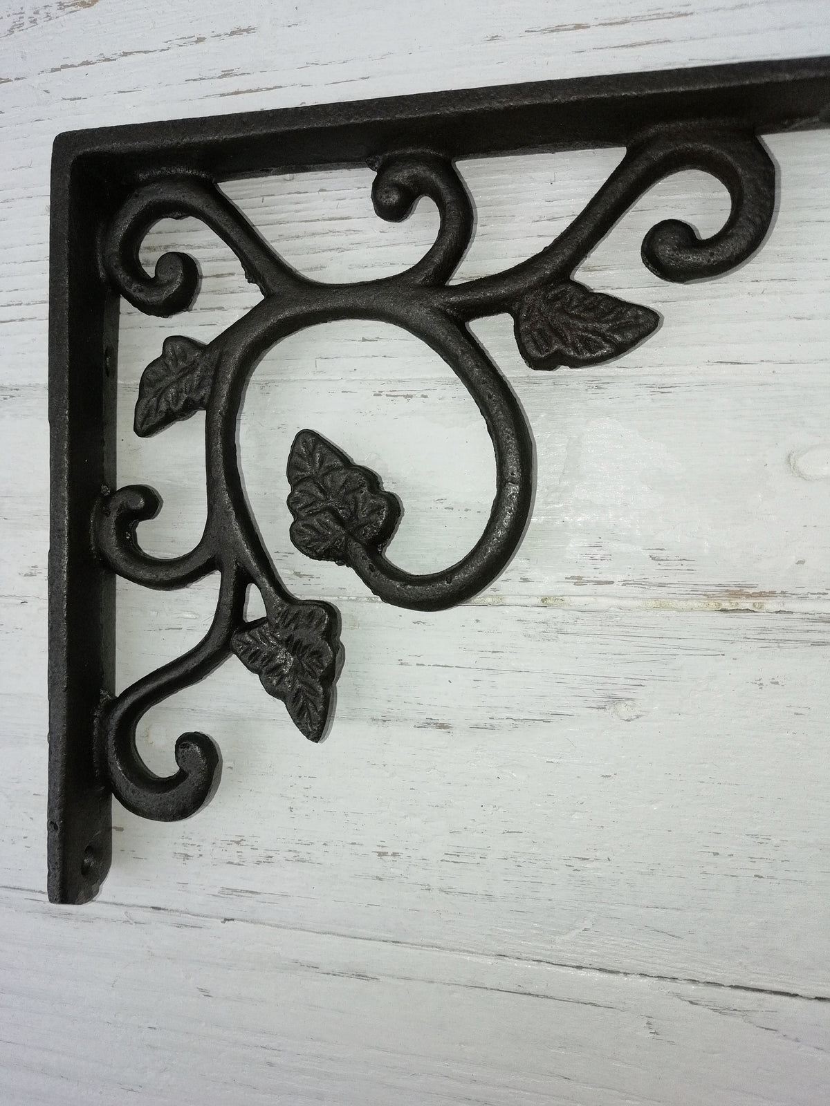 1pc decorative shelf support LEAF design Bracket, wall Support books storage Cast Iron book shelf, suitable for scaffold board