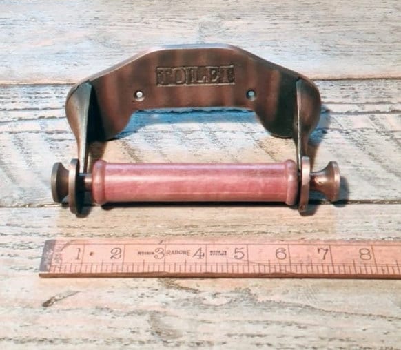 Classic Toilet Roll Toilet paper Holder Copper and wood - Rustic Bathroom Décor Vintage Style Traditional Design