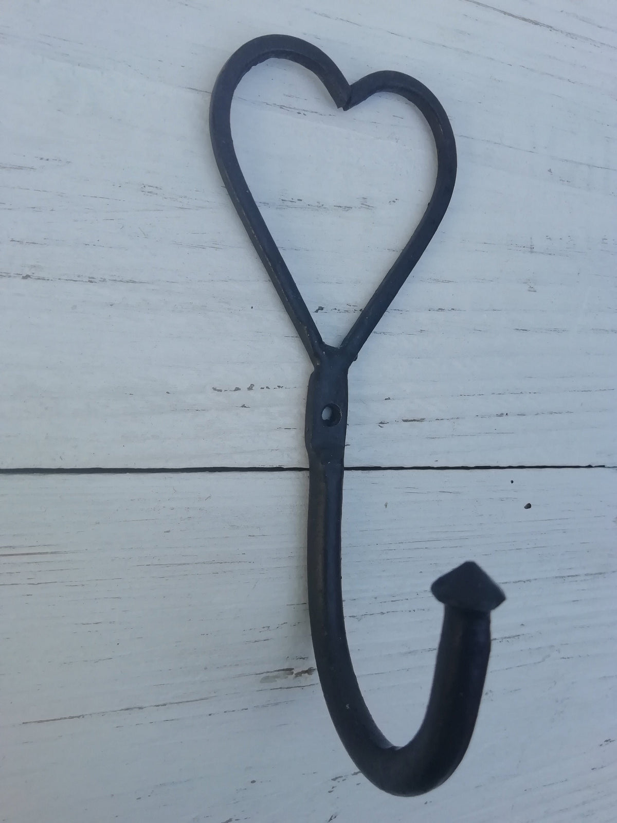 Wrought Iron Hand-forged Black Love Heart Hooks - Wall Entryway Iron Rustic Metal Shabby Kitchen Bedroom Bathroom Coat Pegs Hooks