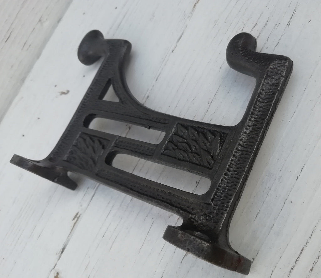 MACKINTOSH Hat & Coat Hook - Retro Antique Finish Cast antique Iron 14.5cm