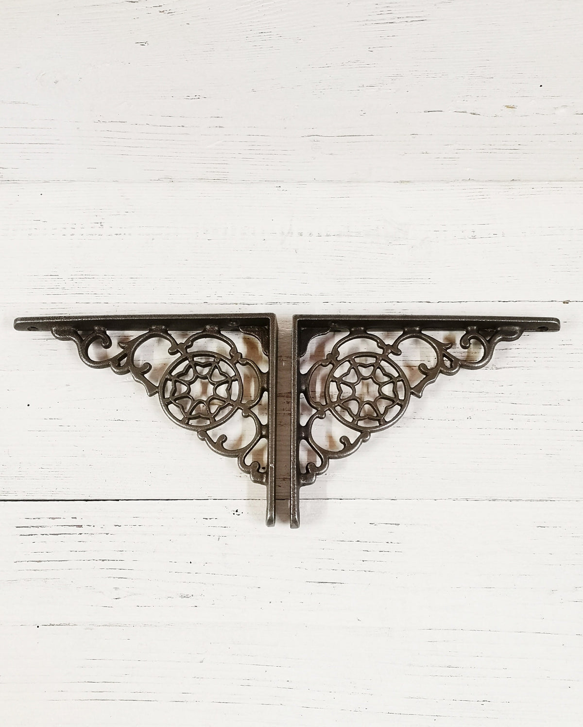 2pcs (a pair) decorative shelf support WEB design Heritage design Bracket, wall Support books storage Cast Iron, suitable for scaffold board