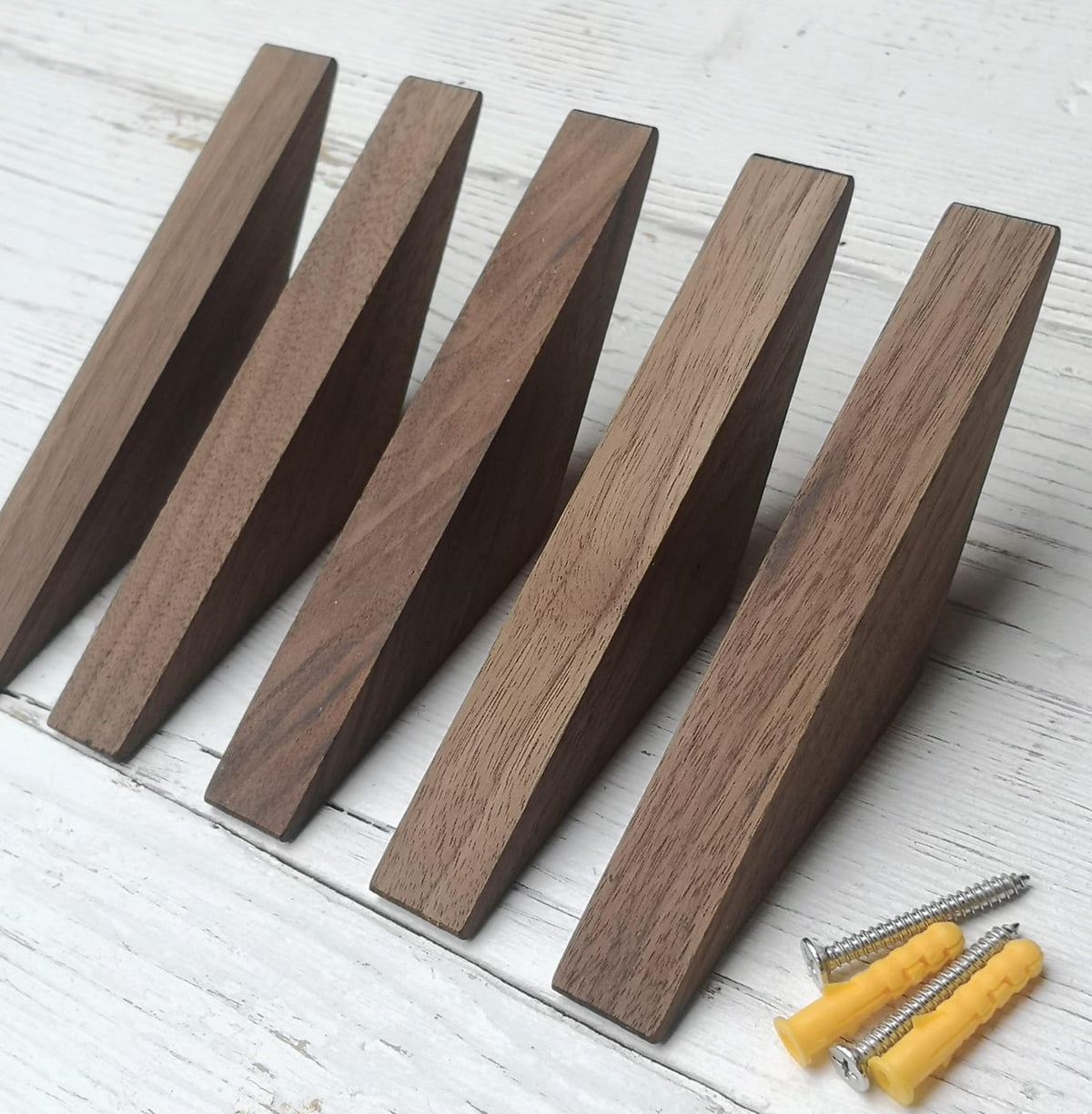 Walnut Wood Wall Coat Hooks, Decorative Wall Hooks, Towel Hangers, Hooks for Walls, Storage Solutions. Solid wood. Scandinavian style modern