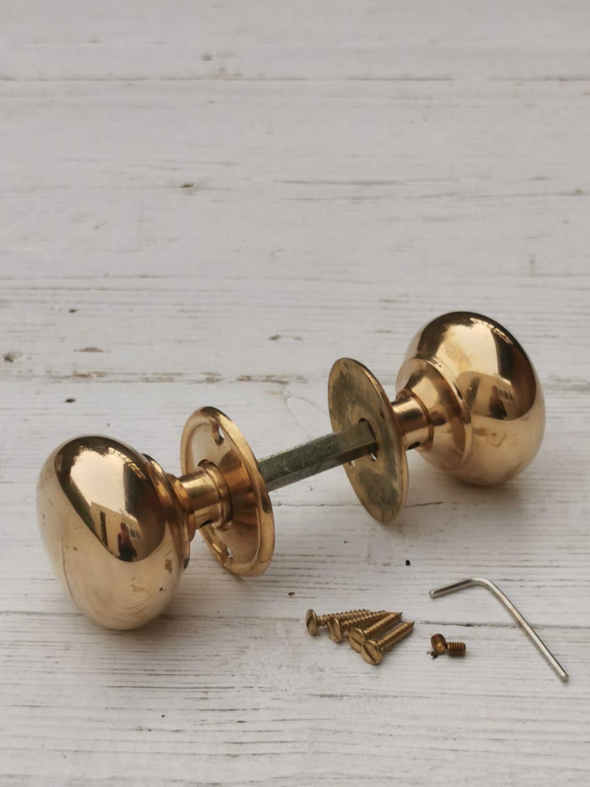 Classic cottage-style door knob Handle, Hollow Natural Brass 55mm. Traditional Brass & Mortice Rim Lock Handles Sold as a Pair