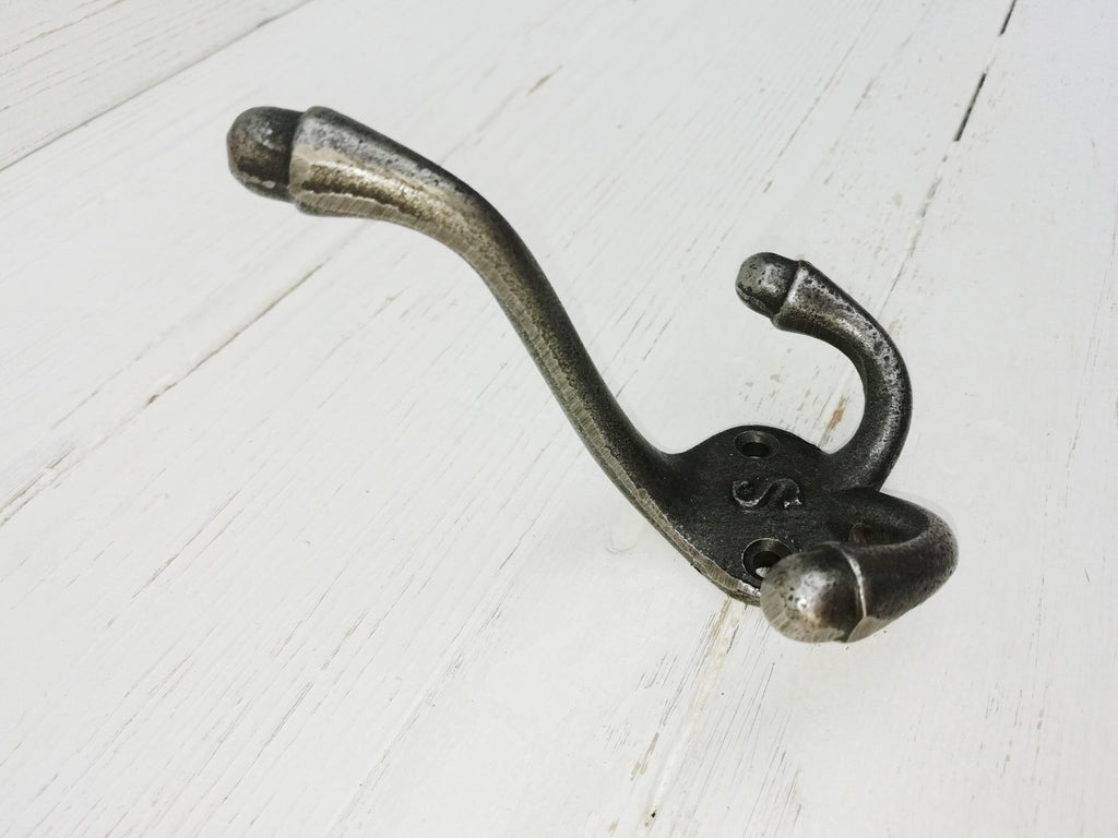 Simple triple 'S' Coat Hook - Retro Antique Finish Cast antique Iron 9cm