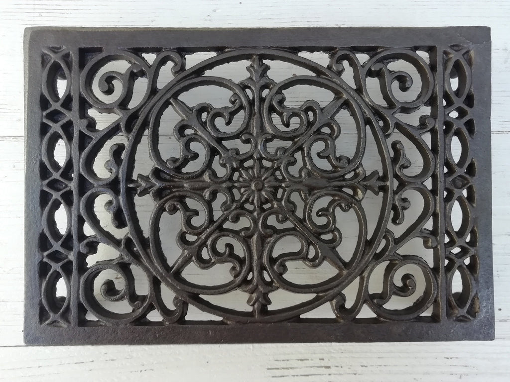 Large Malleable Cast Iron air Brick Trivet Stand Vent beautiful VICTORIAN style Pattern, heat resistant hot pot stand
